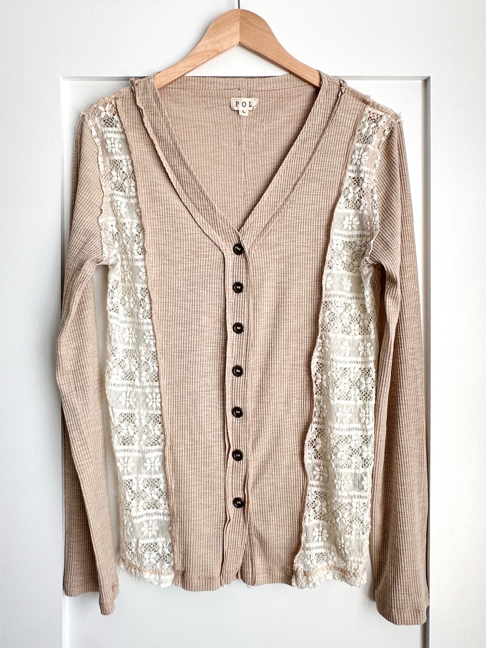 POL Beige Button Front Long Sleeve V-Neck Lace Cardigan Sweater Size Large
